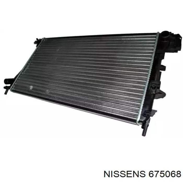 Радіатор основний Nissens 675068 ціна, від 84.05 USD
