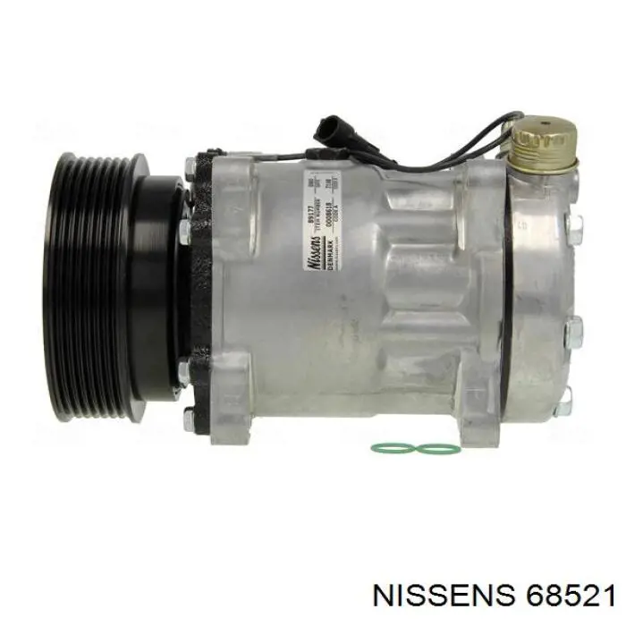 Радіатор охолодження Nissens 68521