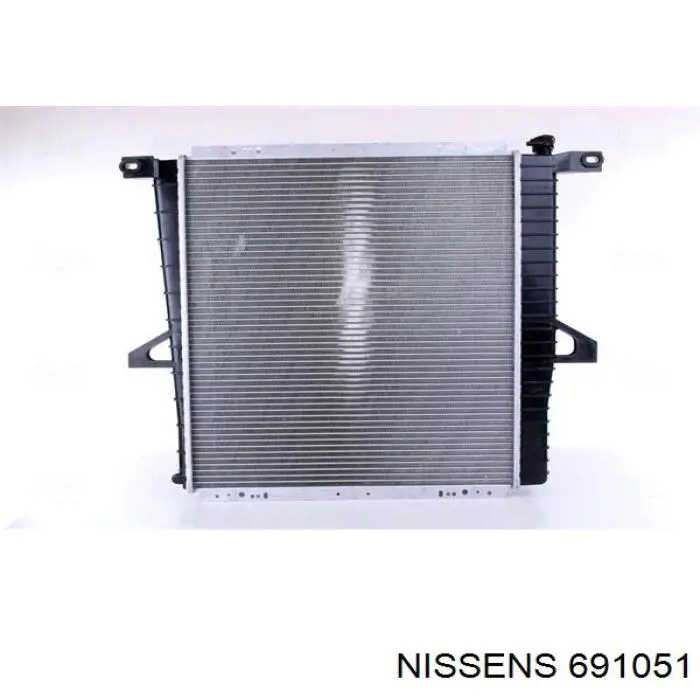 691051 Nissens радіатор охолодження двигуна
