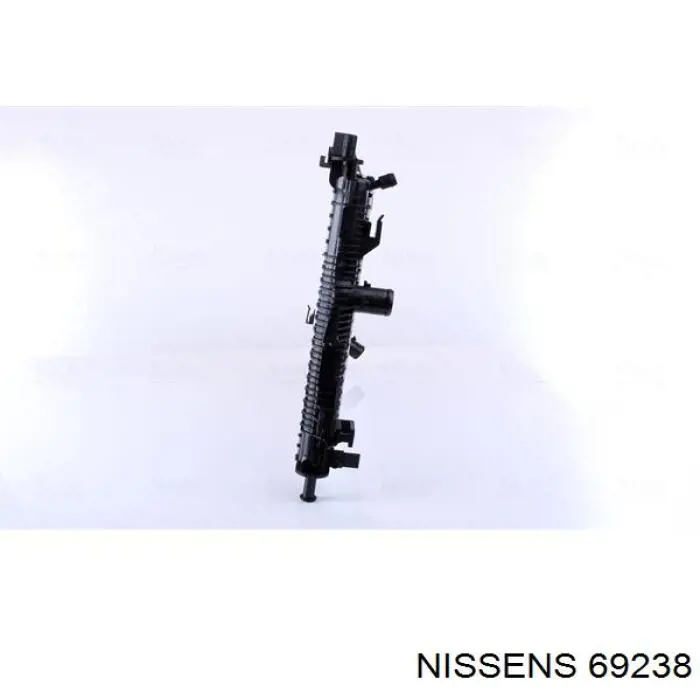 69238 Nissens радіатор охолодження двигуна