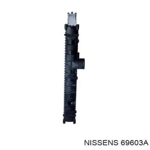 Радіатор охолодження двигуна 69603A Nissens