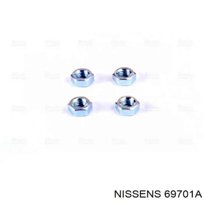 Радіатор основний Nissens 69701A ціна, від 103.52 USD