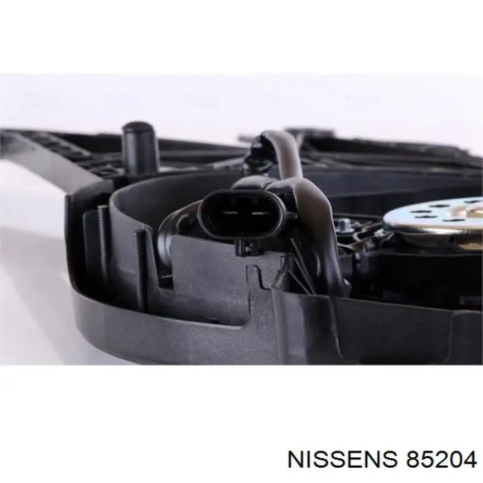 Дифузор радіатора охолодження, в зборі з двигуном і крильчаткою Nissens 85205