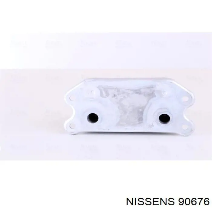 Радіатор масляний Nissens 90676 ціна, від 37.60 USD