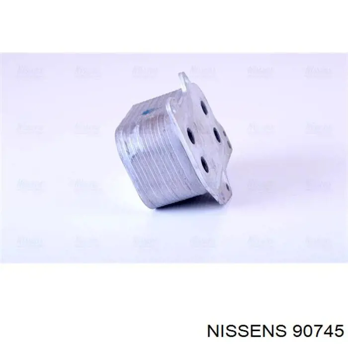 90745 Nissens радіатор масляний