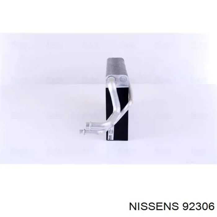 Купити 92306 Nissens Радіатор опалювача салону