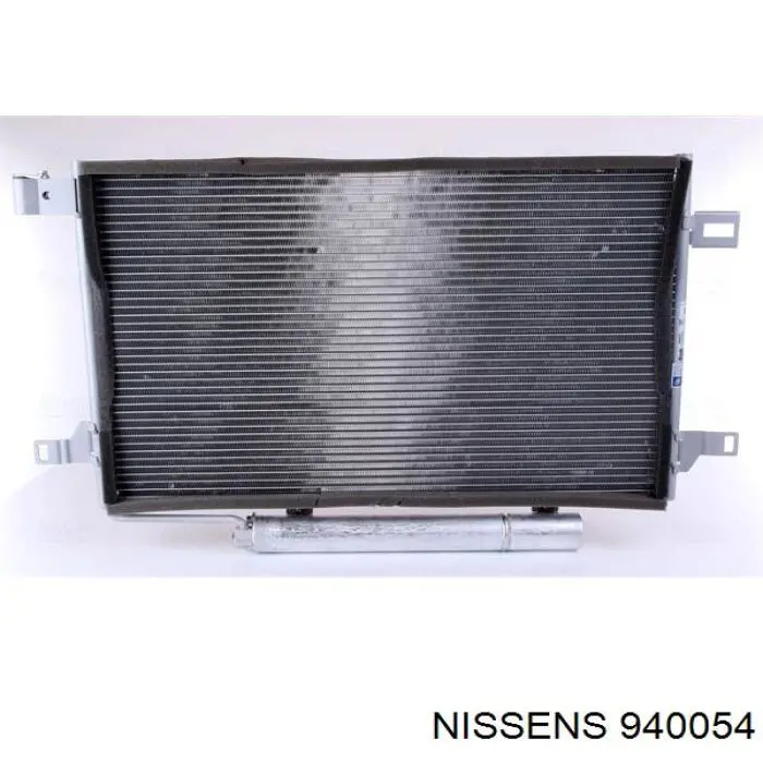 940054 Nissens радіатор кондиціонера