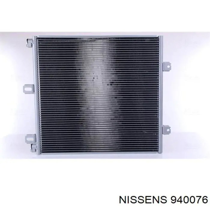 940076 Nissens радіатор кондиціонера