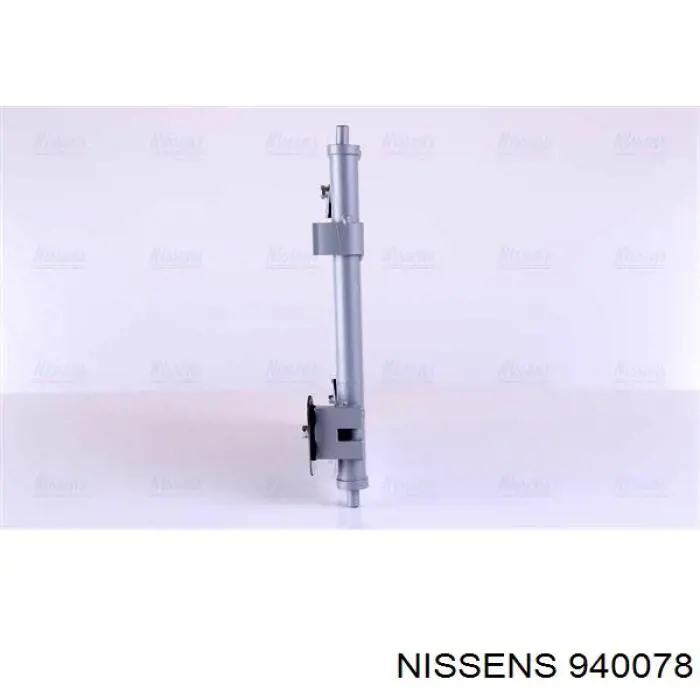 Радіатор кондиціонера Nissan Cabstar NT400 (F24M) (Нісан Кабстар)