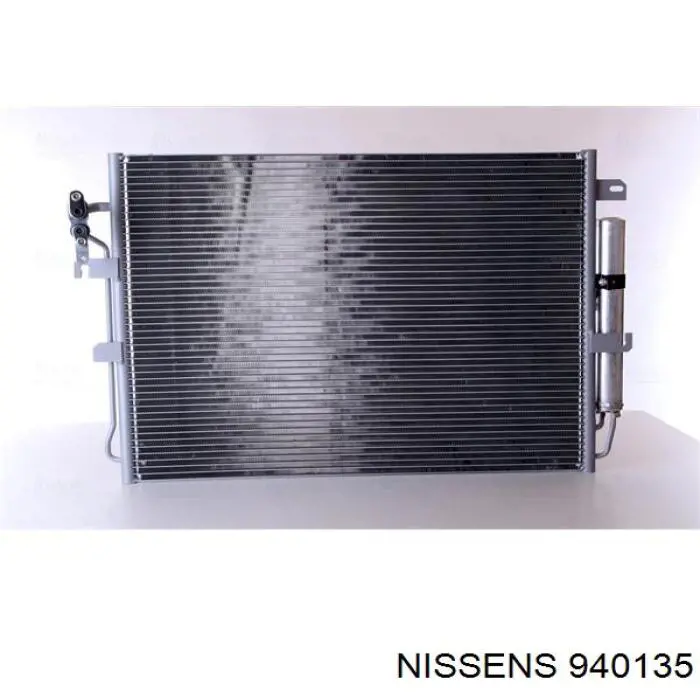 Радіатор кондиціонера 940135 Nissens