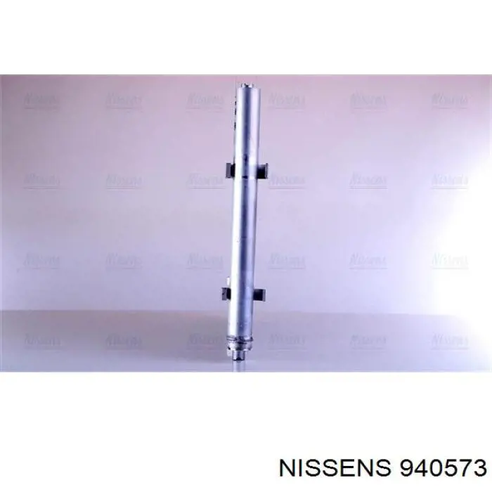 940573 Nissens радіатор кондиціонера