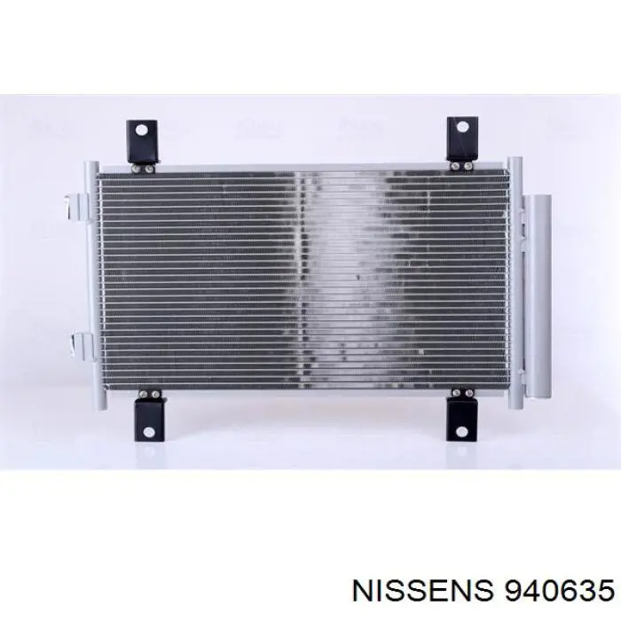 940635 Nissens радіатор кондиціонера