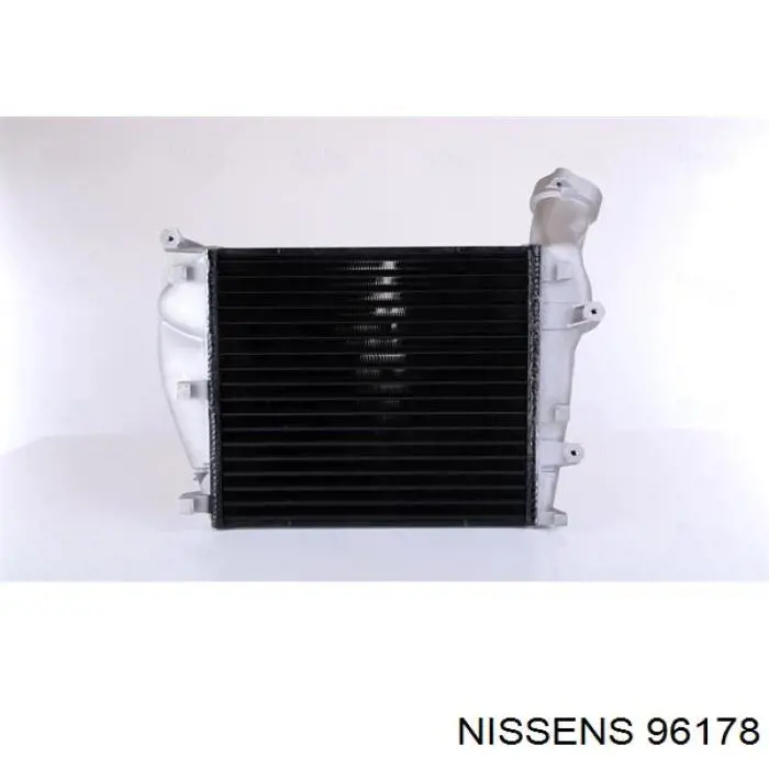 96178 Nissens Охолоджувач наддувочного повітря
