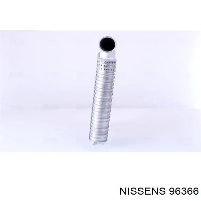 Купити 96366 Nissens Радіатор интеркуллера