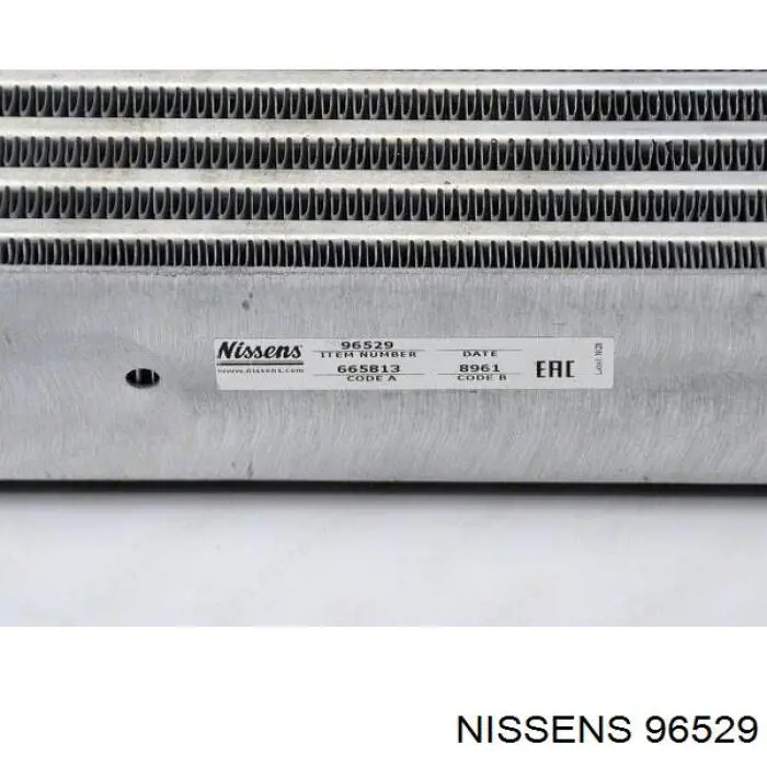 Купити 96529 Nissens Радіатор интеркуллера
