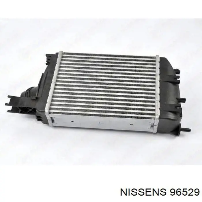 Інтеркулер 96529 Nissens