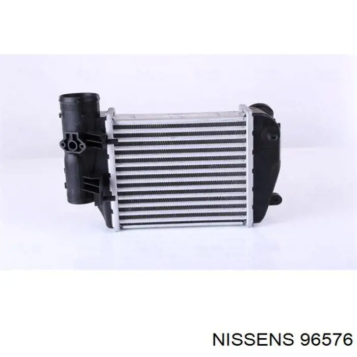 96576 Nissens радіатор интеркуллера