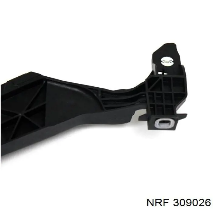 Інтеркулер 309026 NRF