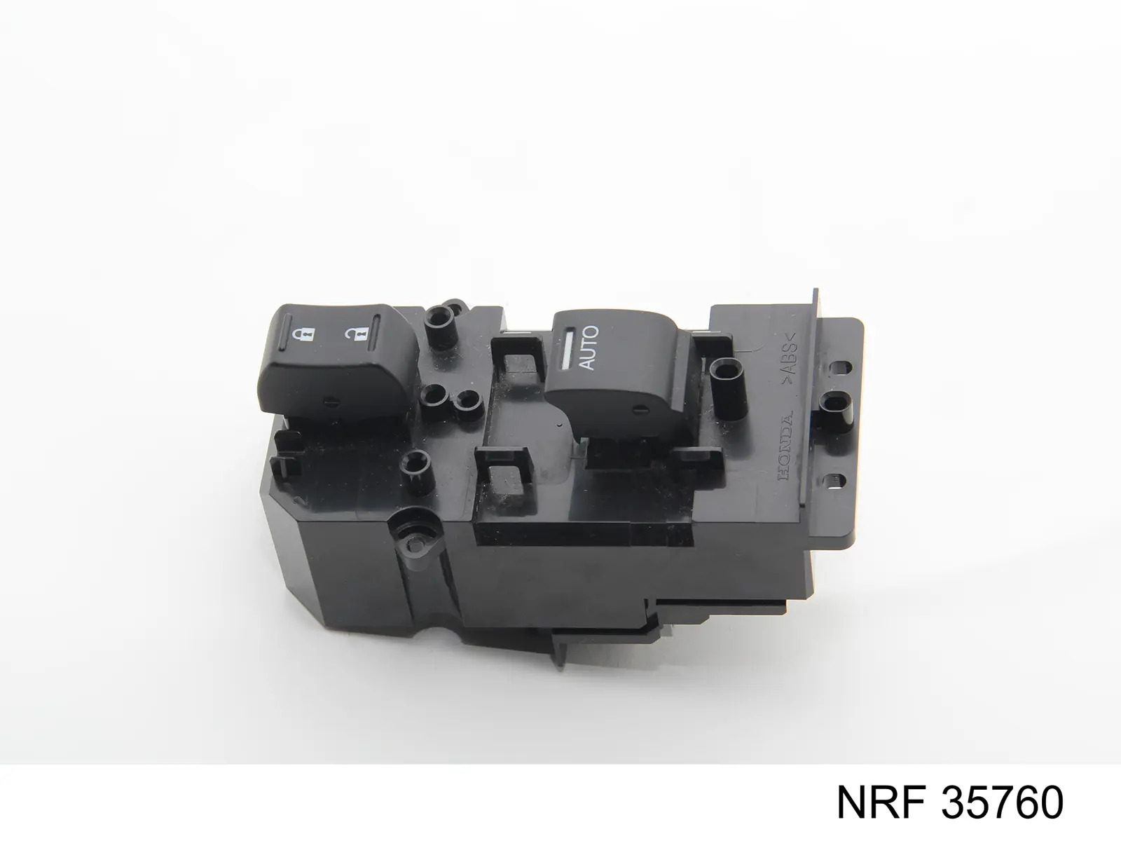 Радіатор кондиціонера 8200332852C Renault (RVI)