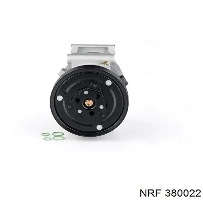 Шків компресора кондиціонера на Nissan Almera (N16)