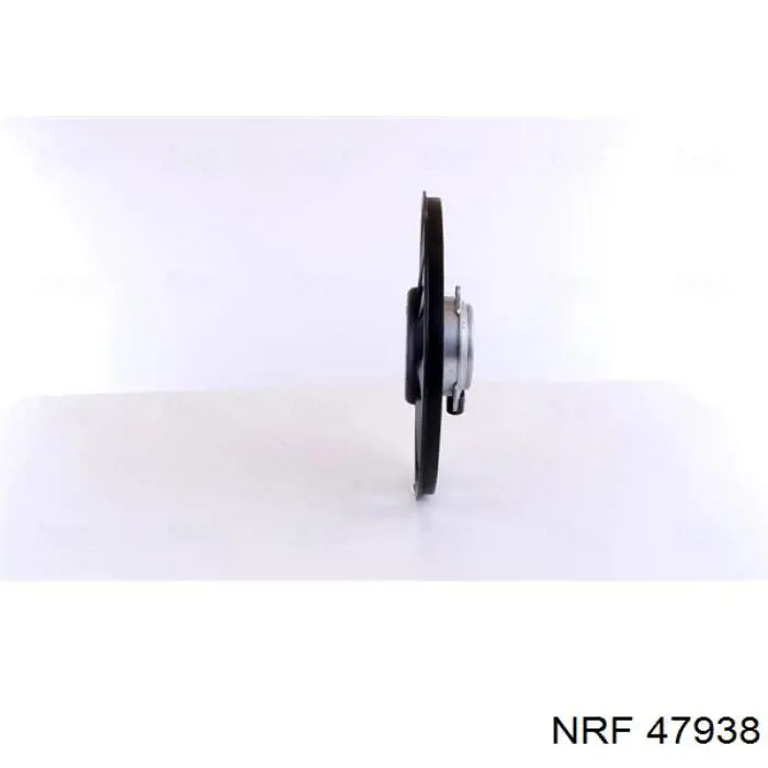 47938 NRF Вентилятор системи охолодження правий