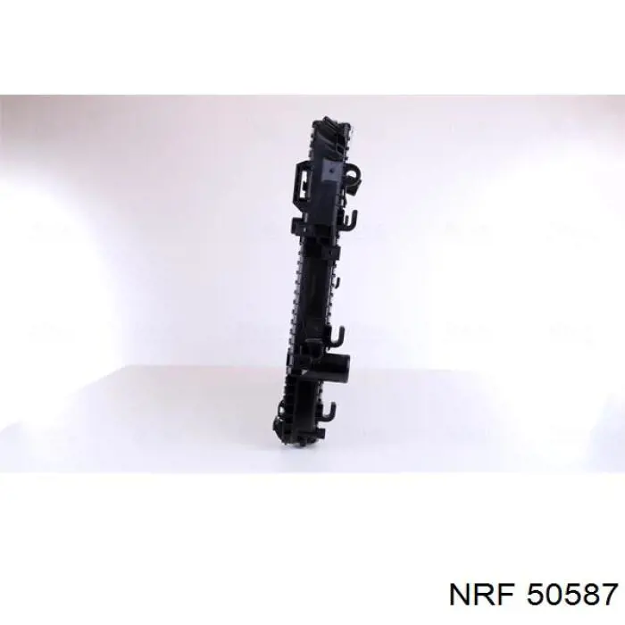 50587 NRF радіатор охолодження двигуна