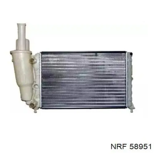 Радіатор охолодження двигуна на Fiat Punto I 