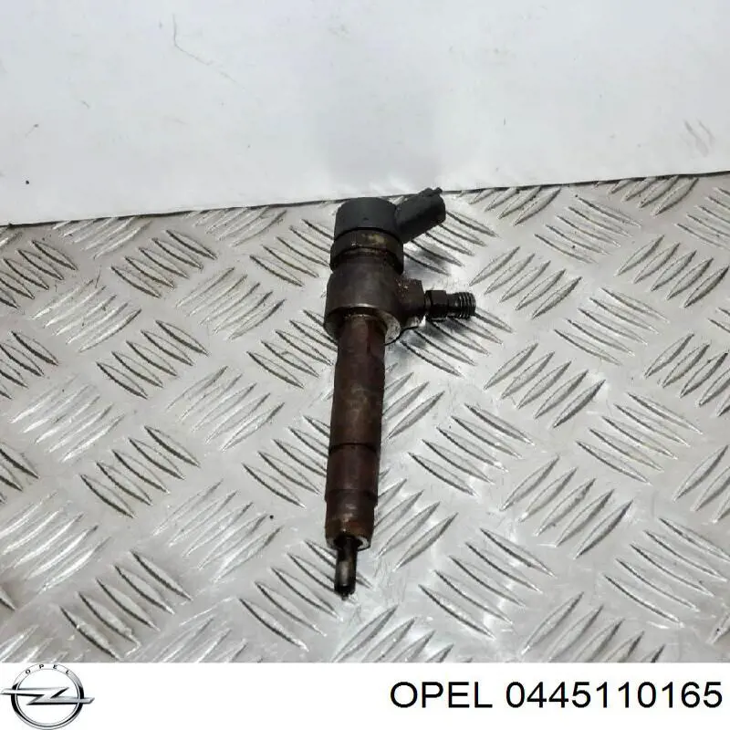 Форсунка паливна Opel 93169119 ціна, від 44.05 USD