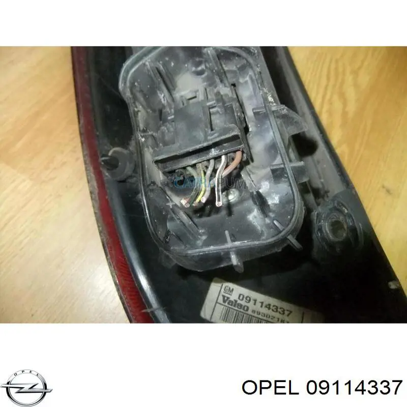 Купити 09114337 Opel Задня права фара