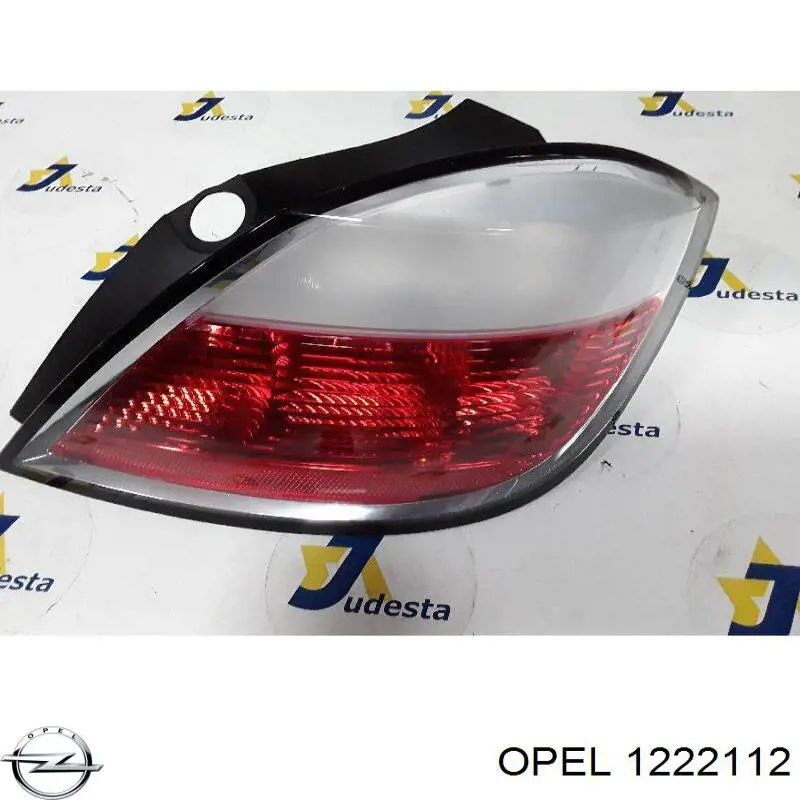 1222112 Opel ліхтар задній правий