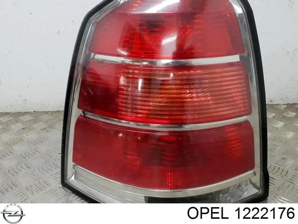 Ліхтар задній лівий Opel 24451841L