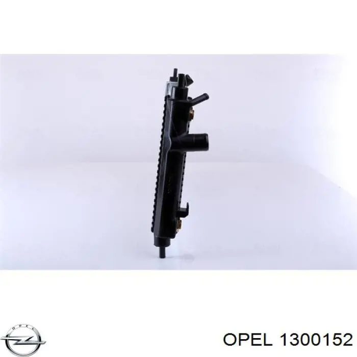 Купити 1300152 Opel Радіатор двигуна