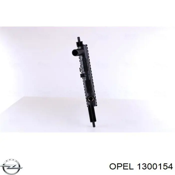 Купити 1300154 Opel Радіатор двигуна