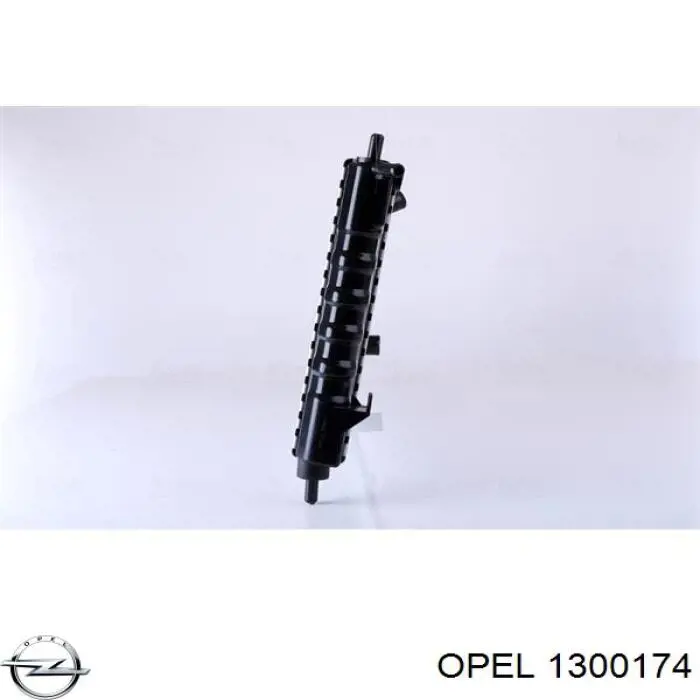 Купити 1300174 Opel Радіатор двигуна