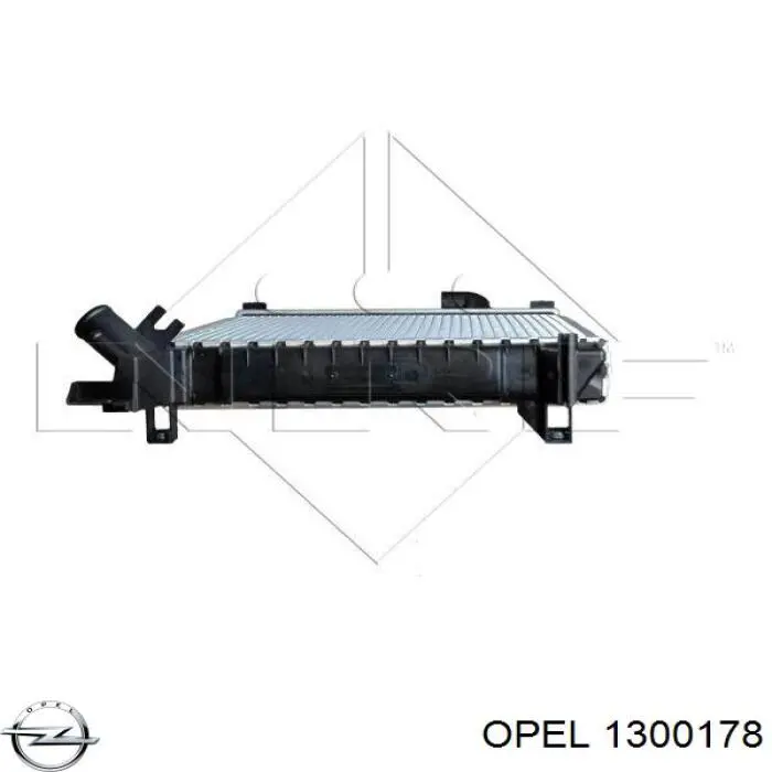 Радіатор охолодження Opel 1300178