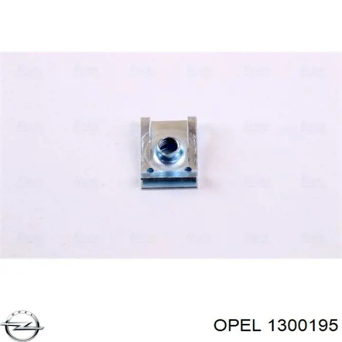 Радіатор основний Opel 1300195 ціна, від 71.73 USD