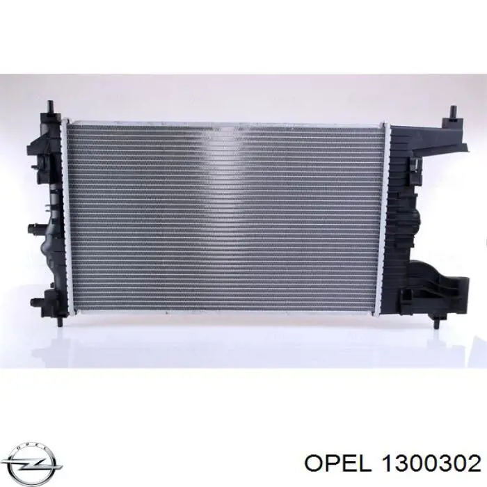 1300302 Opel радіатор охолодження двигуна