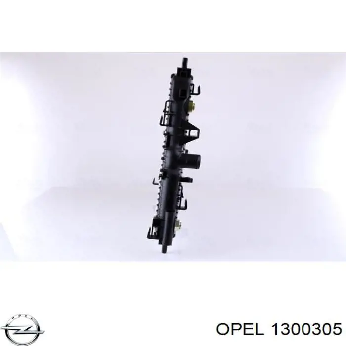 Радіатор 1300305 Opel