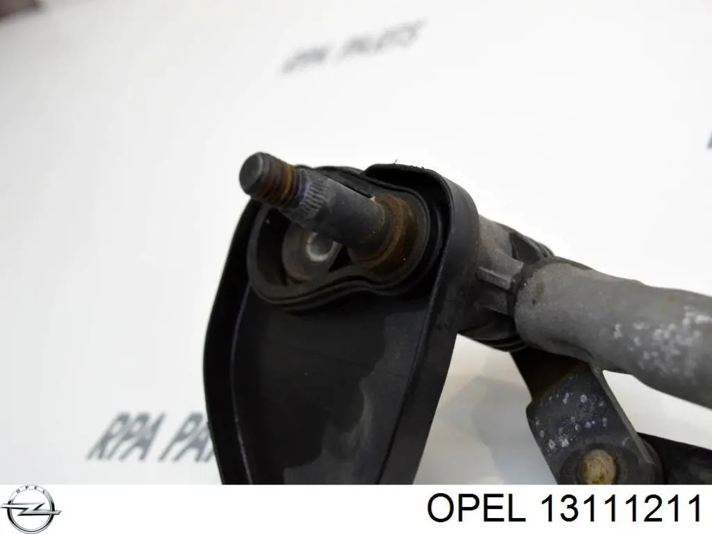 Трапеція щіток лобового скла Opel 13111211 ціна, від 52.86 USD
