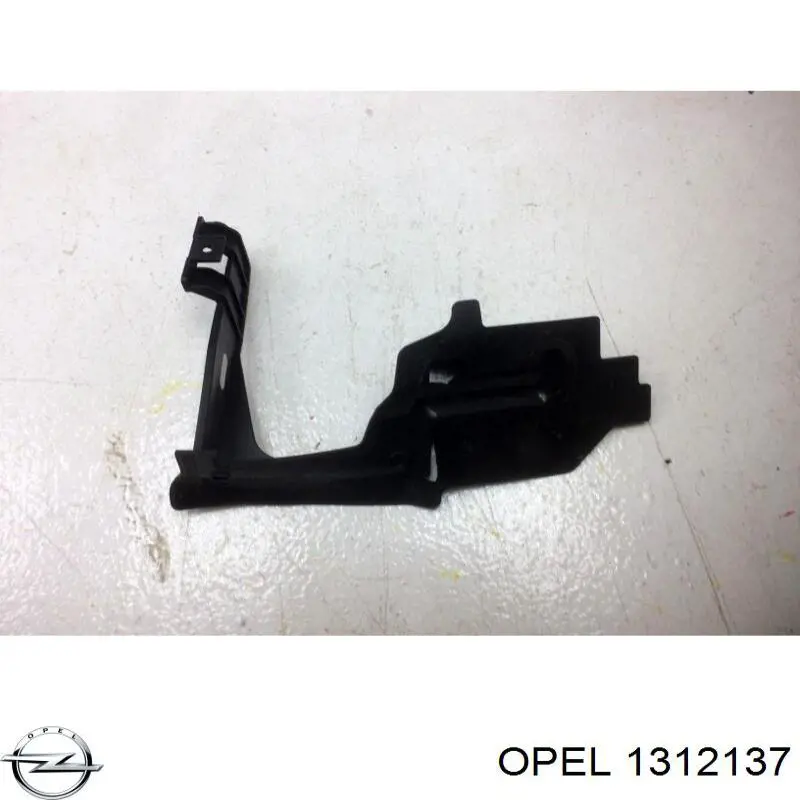 1312137 Opel 