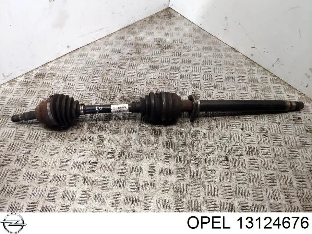 0374544 Opel Привід передній правий