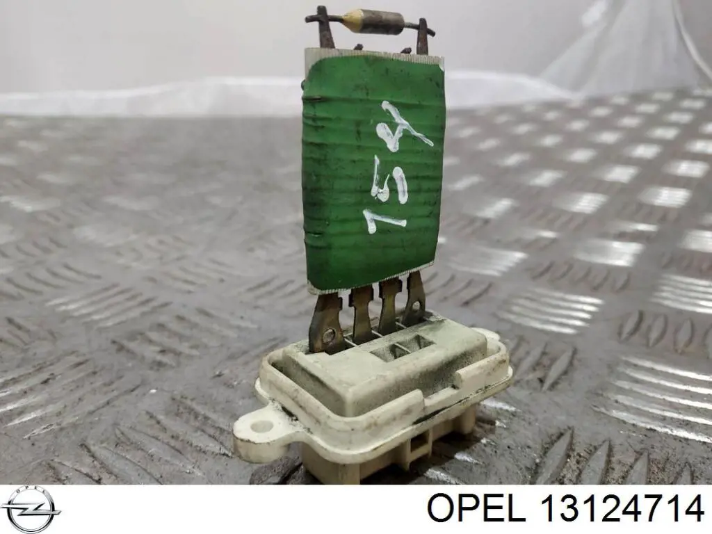 Реле обігрівача Opel 13124714
