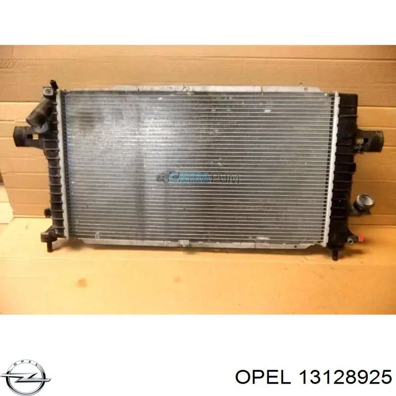 Купити 13128925 Opel Радіатор двигуна