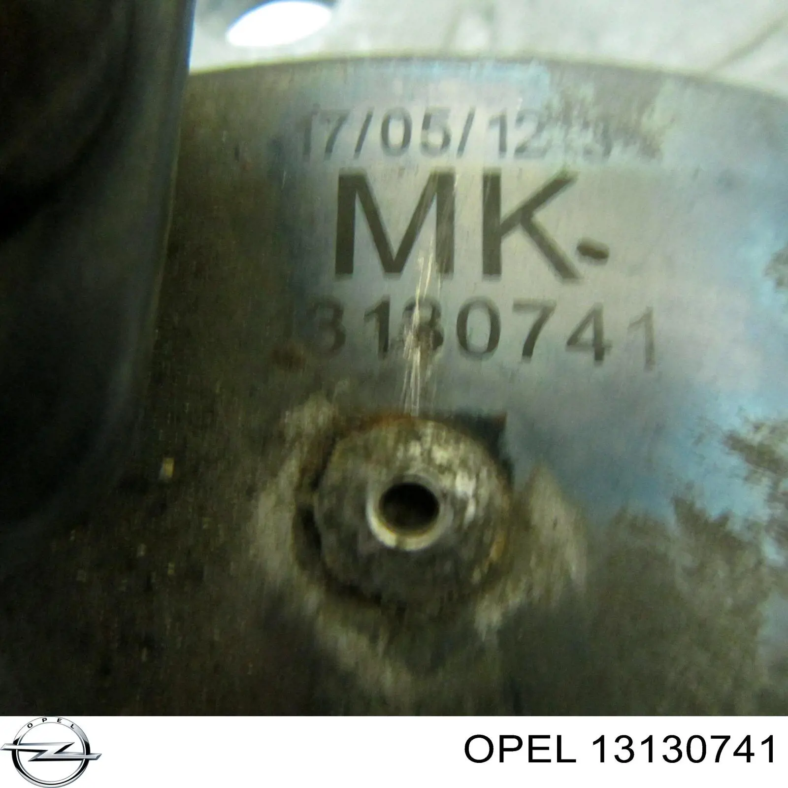 Права подушка двигуна Opel 13130741 ціна, від 45.77 USD