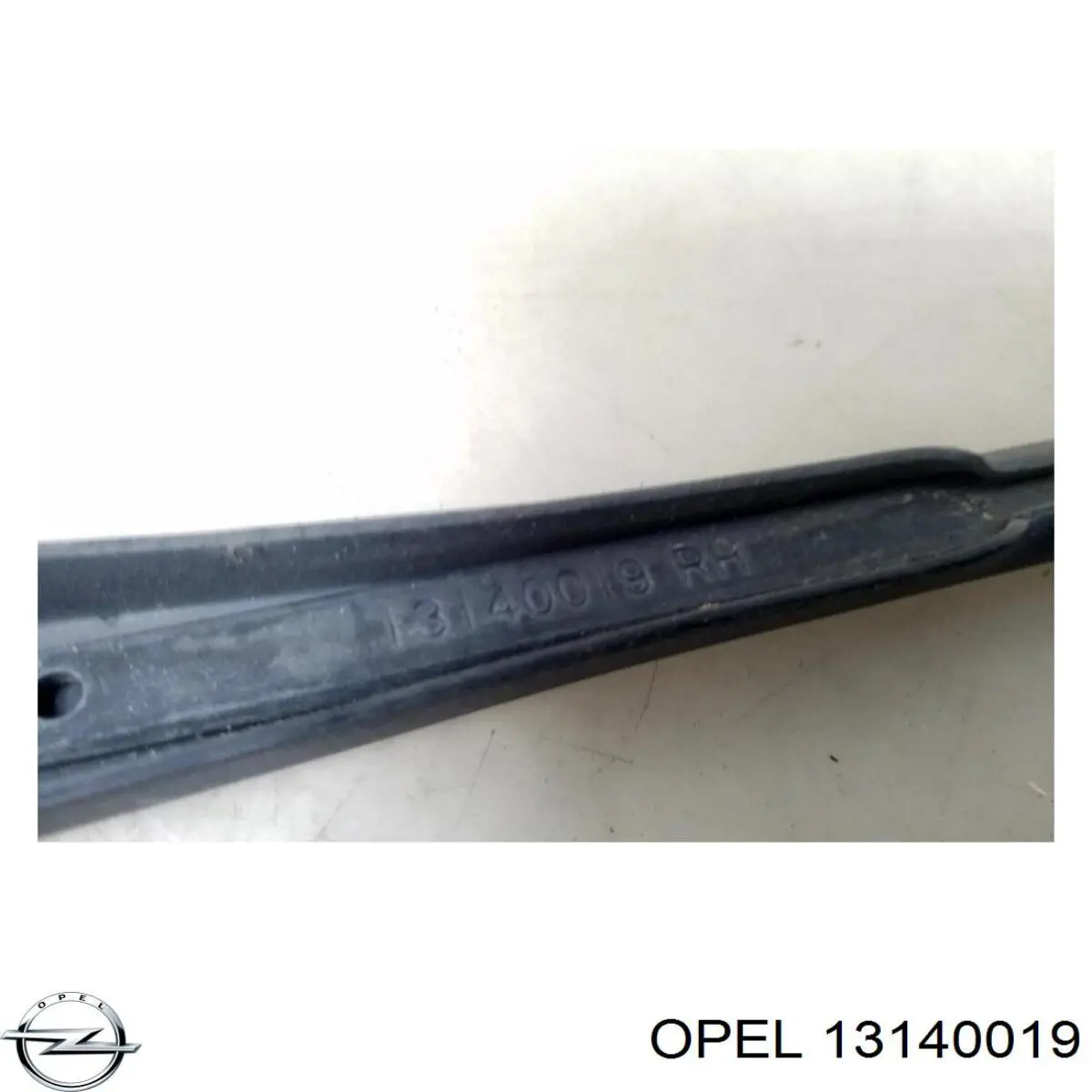 Ричаг склоочисника Opel 6272512 ціна, від 25.59 USD
