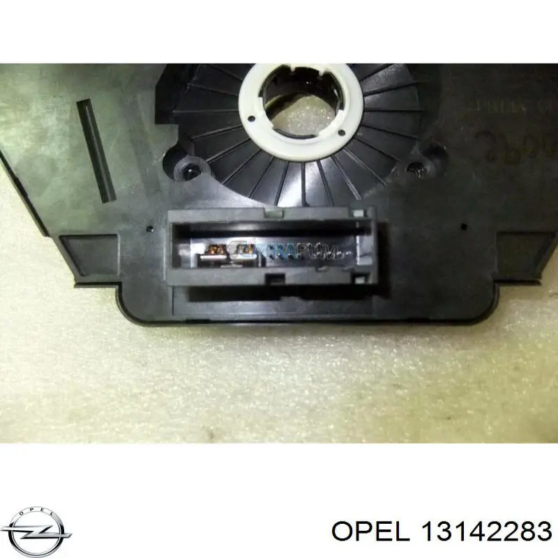 Шлейф керма 13142283 Opel