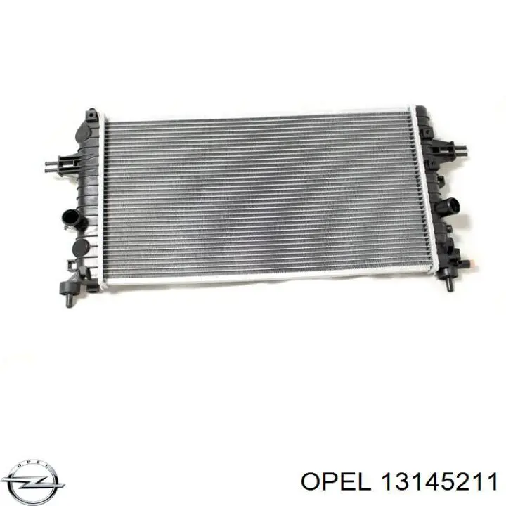 Купити 13145211 Opel Радіатор двигуна