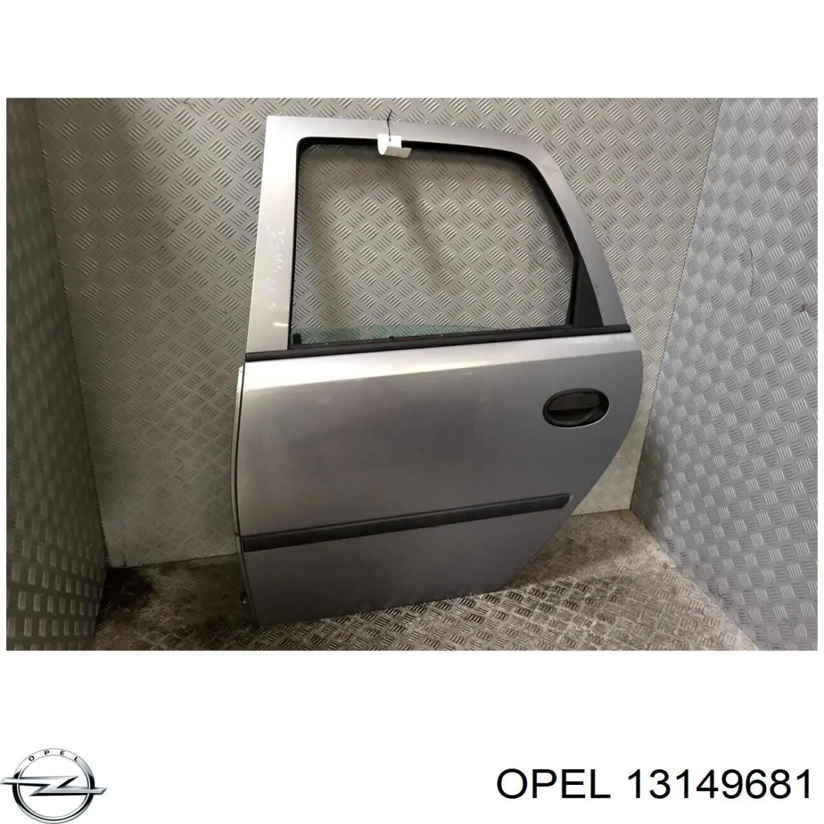 124065 Opel двері задні, ліві
