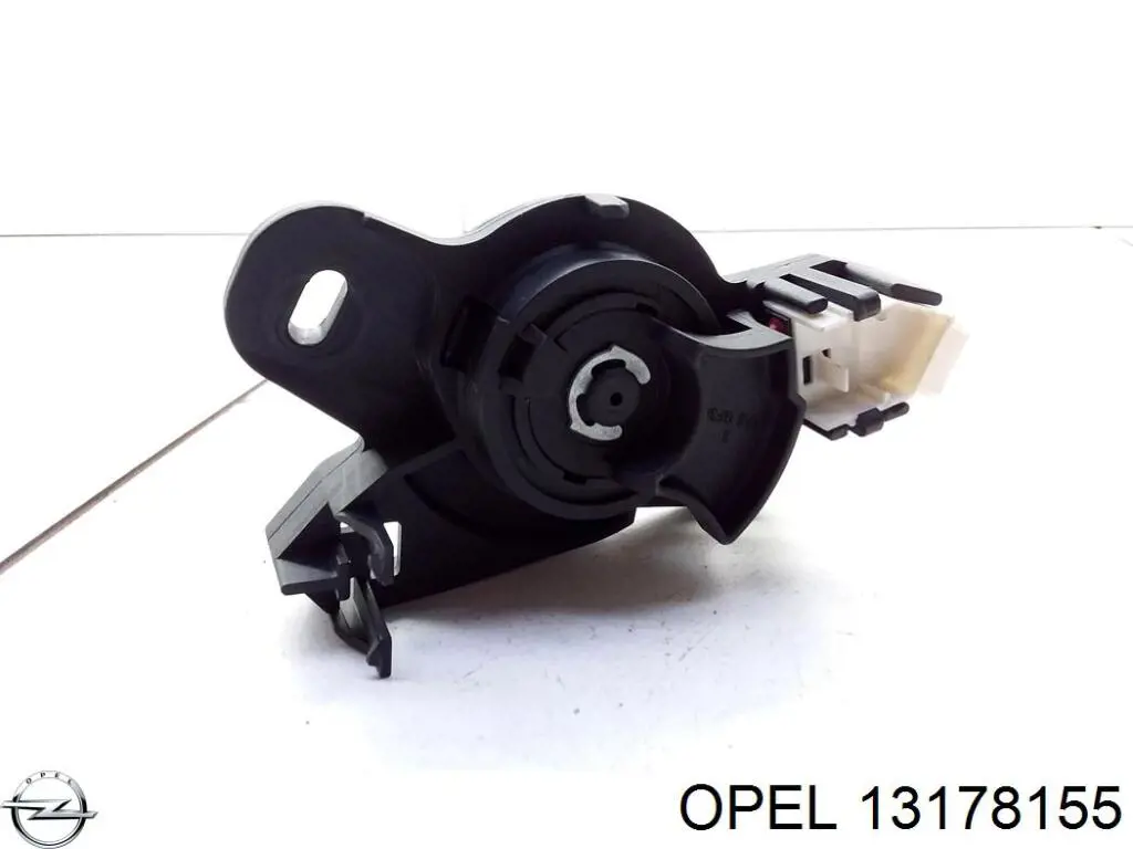 Замок дверей багажника Opel 13178155 ціна, від 61.58 USD