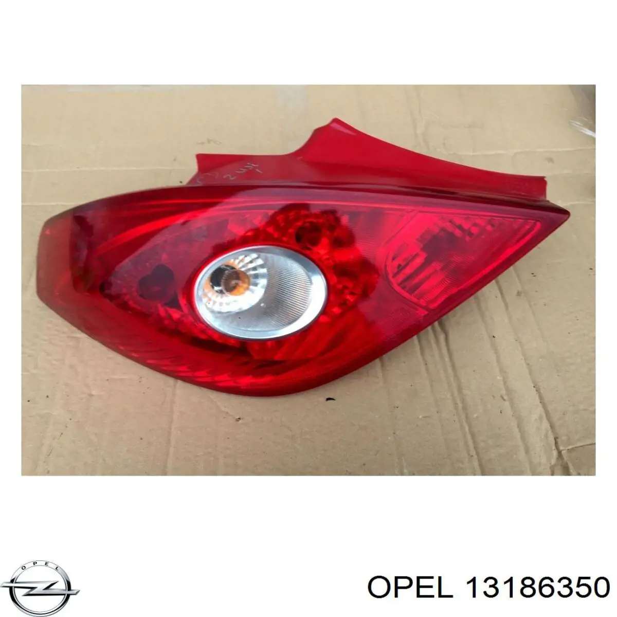 Ліхтар задній лівий Opel 13186350 ціна, від 31.99 USD